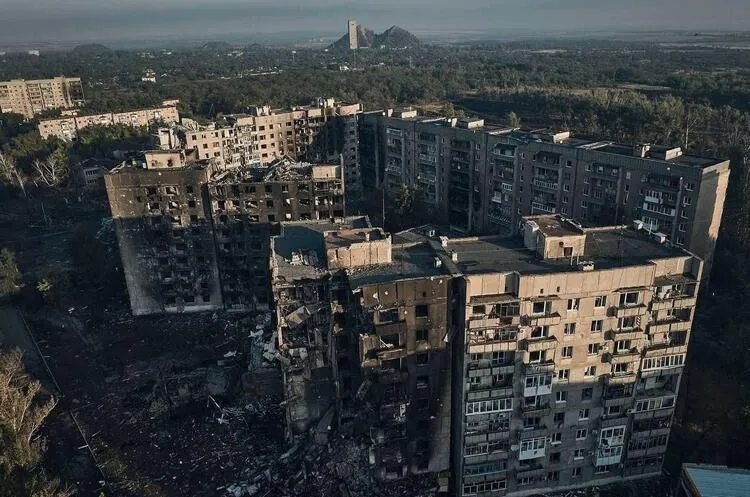 Торецьк, розташований на півночі Донецької області